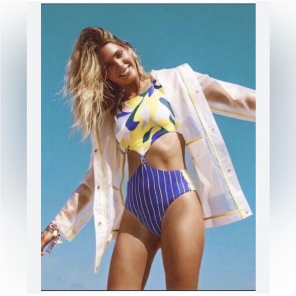 Maaji Sunflower Spin Reversible High Neck One-Piece Cutout Swimsuit XXL - Picture 3 of 9
